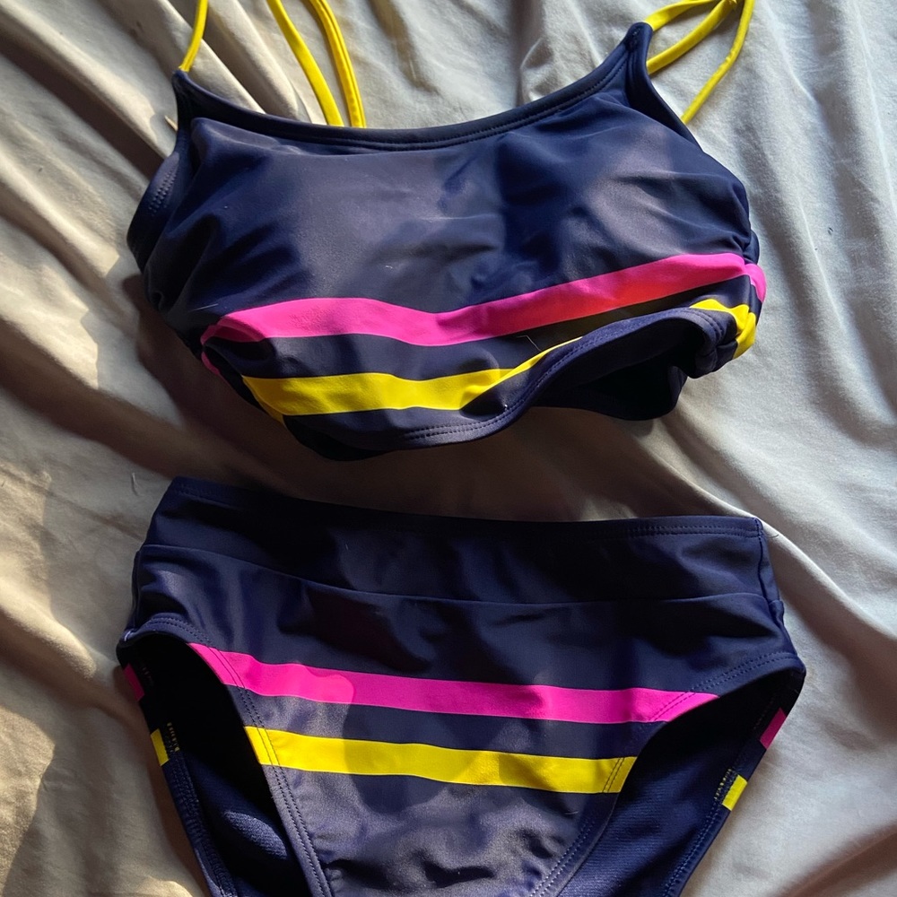 High waisted bikini